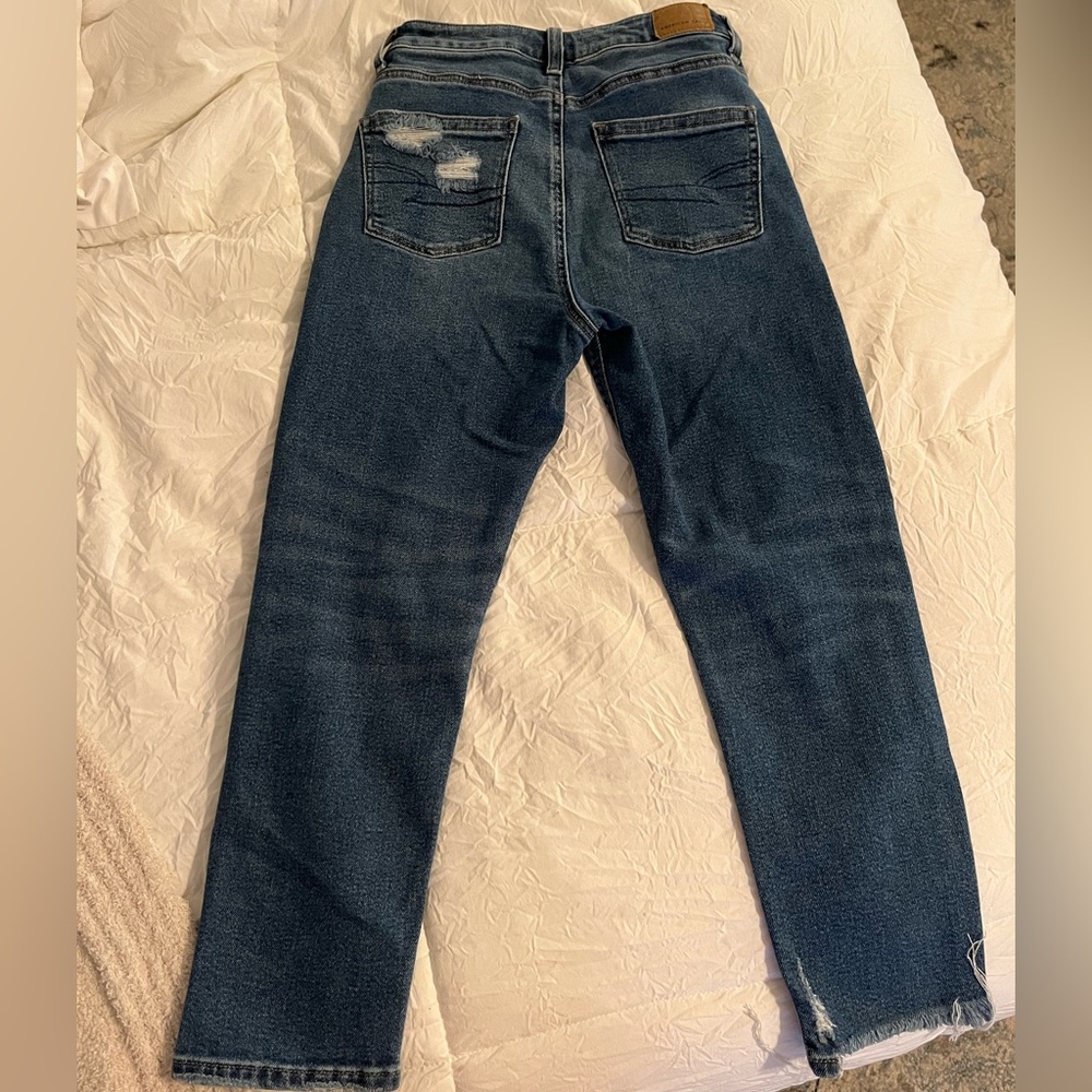American Eagle mom jeans